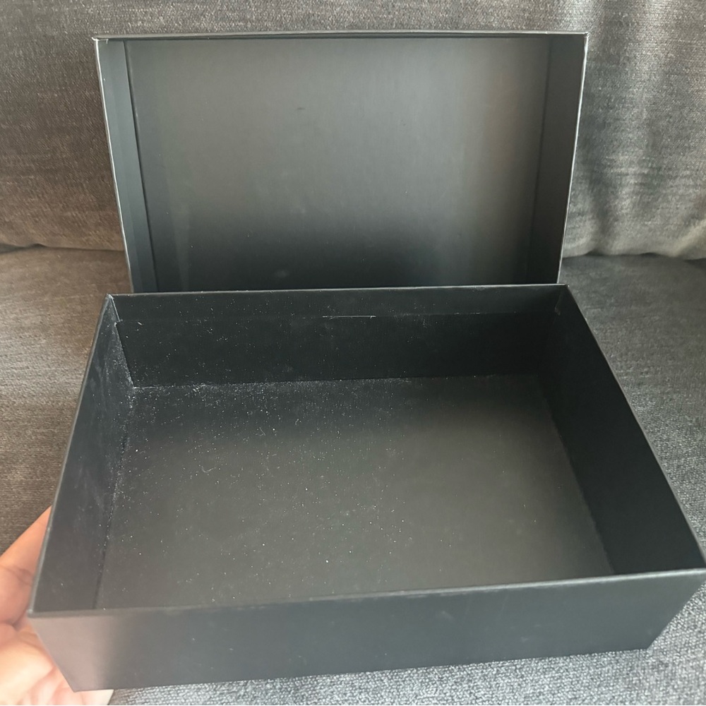 Chanel keepsake box (empty) - Picture 4 of 5